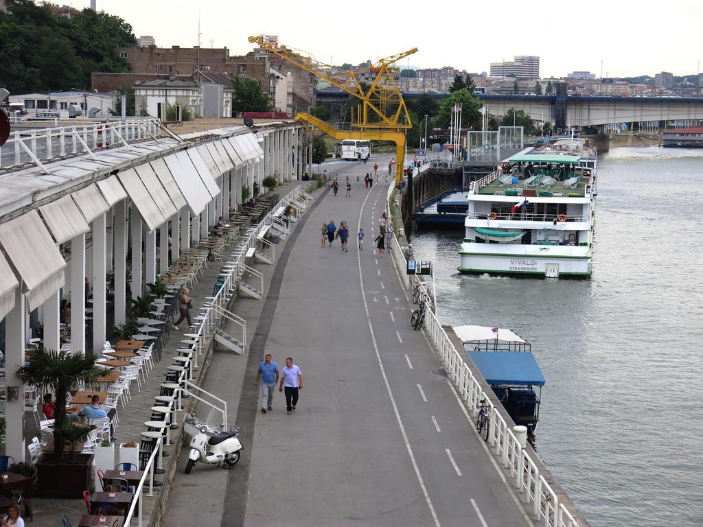 Danube Apartment Belgrade Extérieur photo